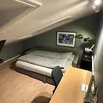 Stylish Gruenerlokka Penthouse With Rooftop Terrace