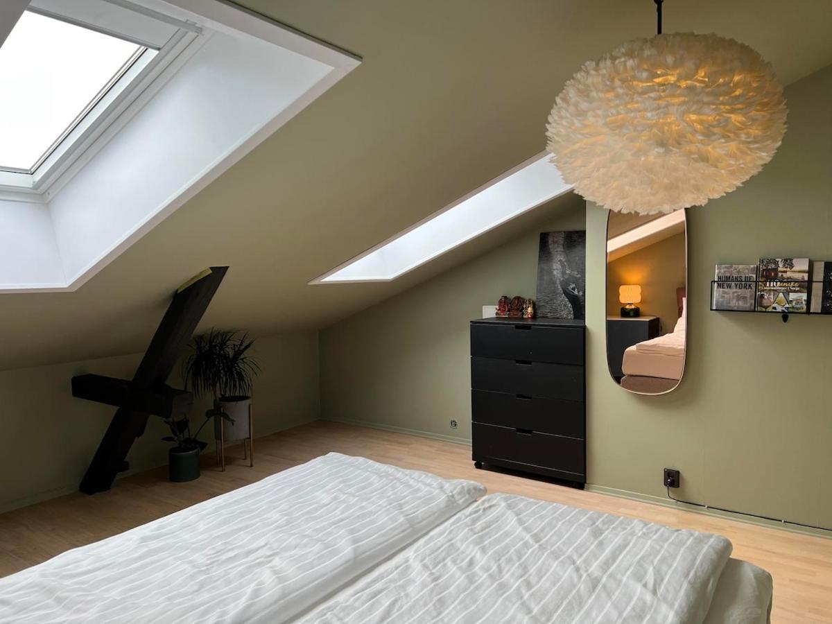 Stylish Gruenerlokka Penthouse With Rooftop Terrace *