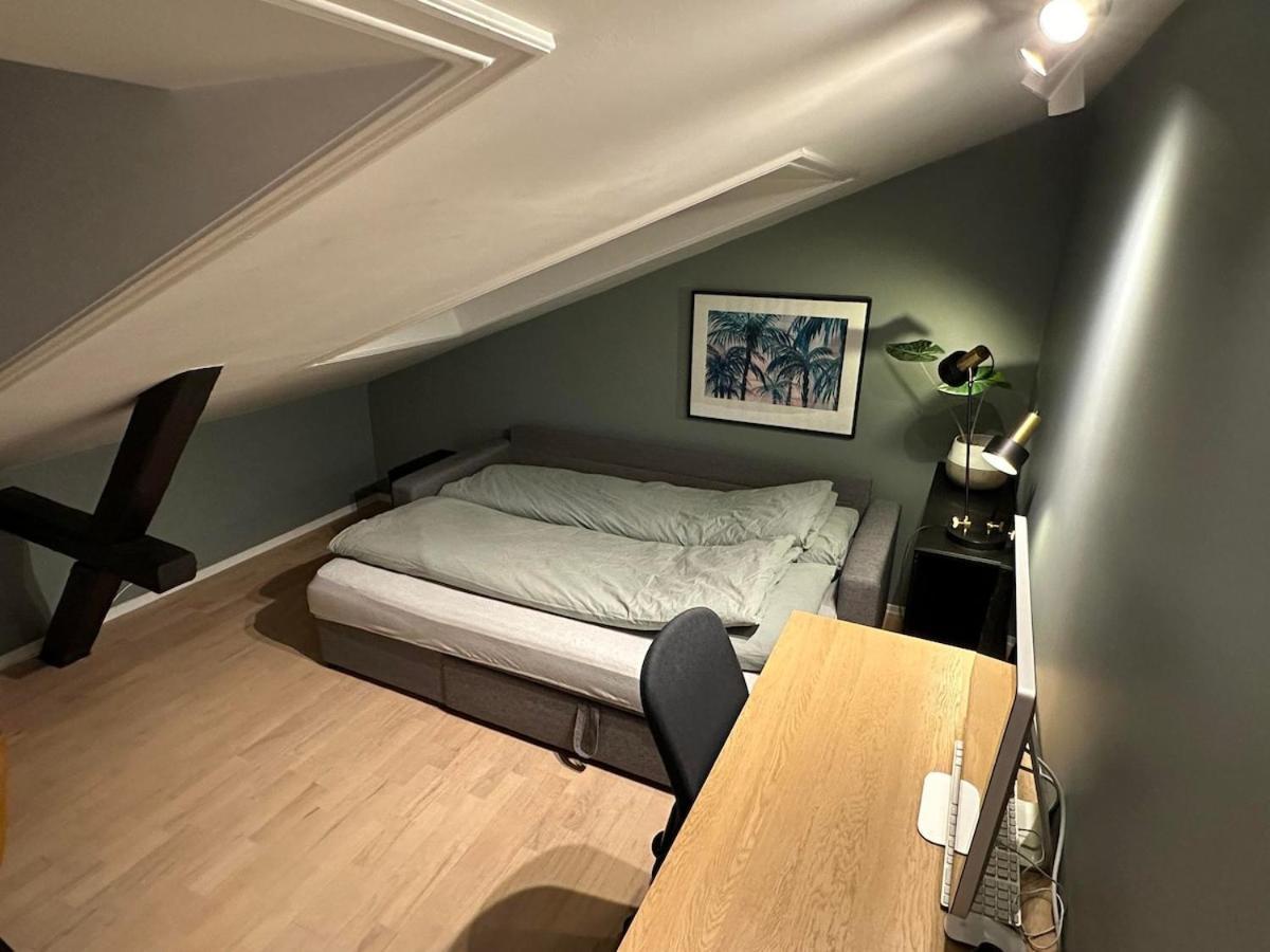 Stylish Gruenerlokka Penthouse With Rooftop Terrace