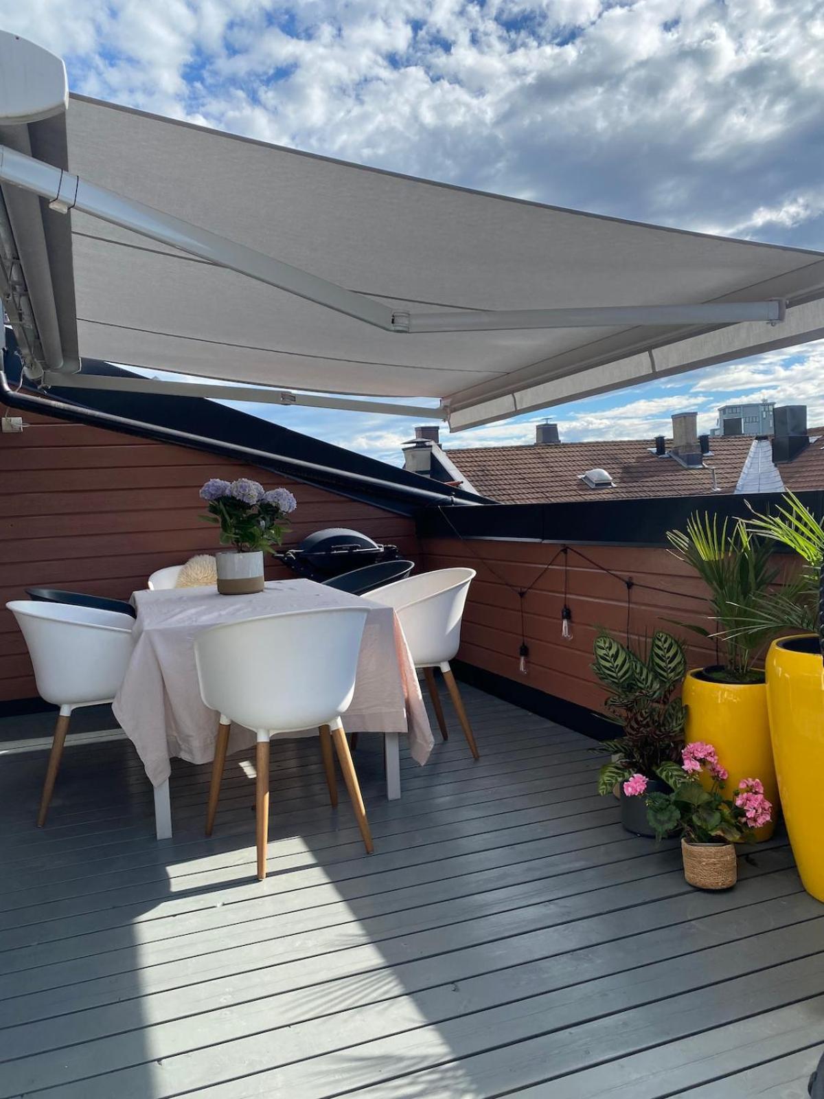 Stylish Gruenerlokka Penthouse With Rooftop Terrace *